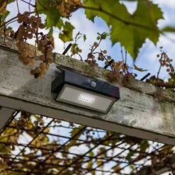 LUTEC Arrow Solar Außenwandbeleuchtung Kunststoff Anthrazit -Gartenbedarf Angebote 1311192 2