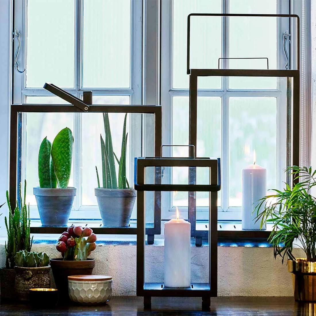 Cane-Line Lighthouse Laterne 33x33x54 Cm Aluminium Lava Grey 10 Cane-Line Lighthouse Laterne 33x33x54 Cm Aluminium Lava Grey – Bild 8